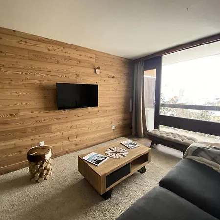 Jandri - Pieces 661 Apartment